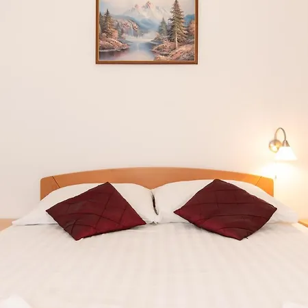 Apartments With Pool Ivana Krk Krk Town Exterior photo