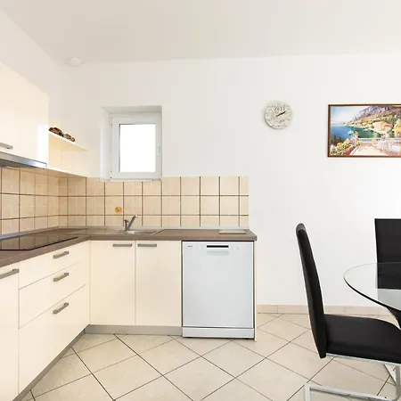 Apartments With Pool Ivana Krk Krk Town Exterior photo